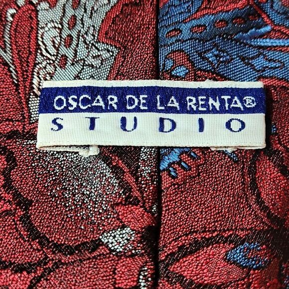 Vintage Oscar De LA Renta men's red, white and blue neck tie - Picture 4 of 5